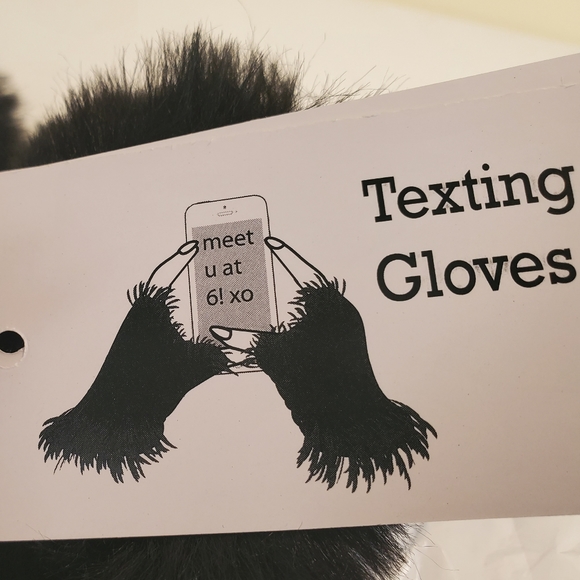 NWT$70 Surell Faux Fur Knit Texting Fingerless Gloves Mittens - Picture 8 of 10